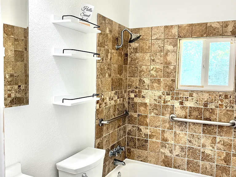 1220 Stuart Rd — Photo 10
