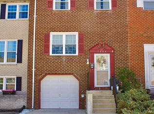 1444 Bittersweet Dr, Blackwood, NJ 08012