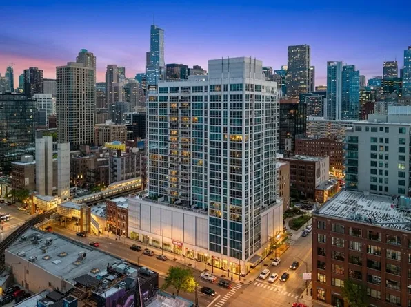 757 N Orleans St #605, Chicago, IL 60610
