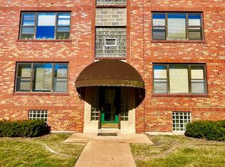 7218 Tennis Way APT 1, Saint Louis, MO 63109