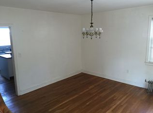 204 Alexander Ave, Bridgeport, CT 06606