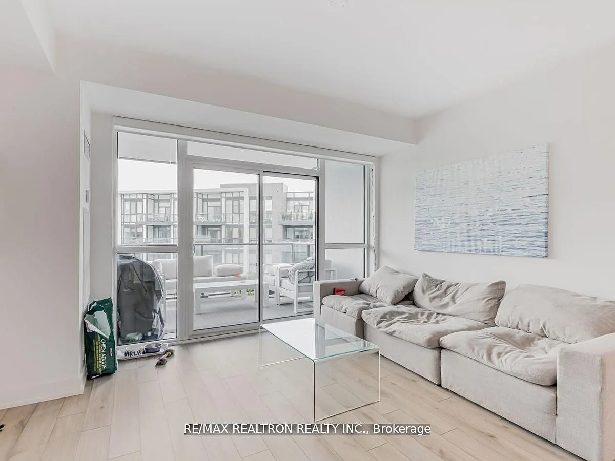 2 bed, $2,500 — Photo 2