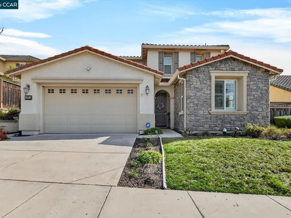 5271 Salerno Dr, Dublin, CA 94568