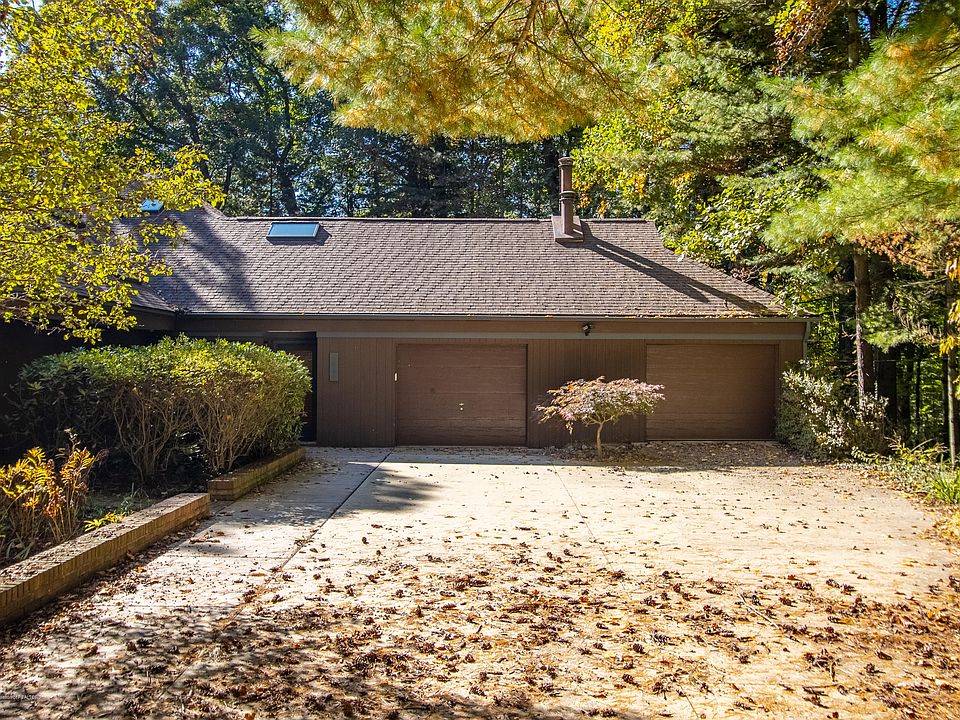 4045 Van Atta Rd, Okemos, MI 48864 Zillow