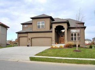 11010 W 163rd Ter, Overland Park, KS 66062