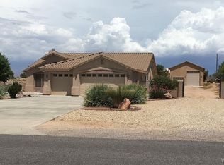 2232 Seneca St, Kingman, AZ 86401