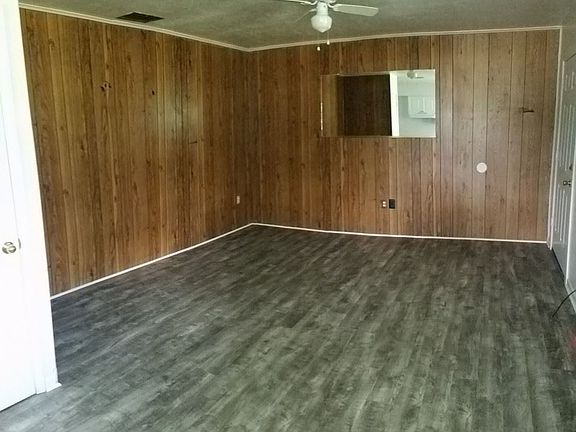 2nd image of 1884 NE 77th St APT 11