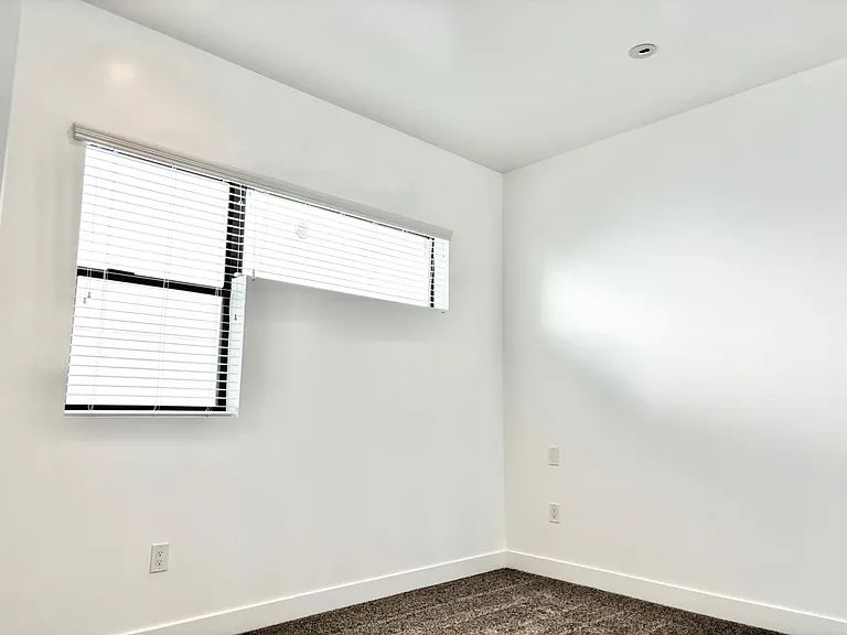 7301 E Minnezona Ave #1007 — Photo 31