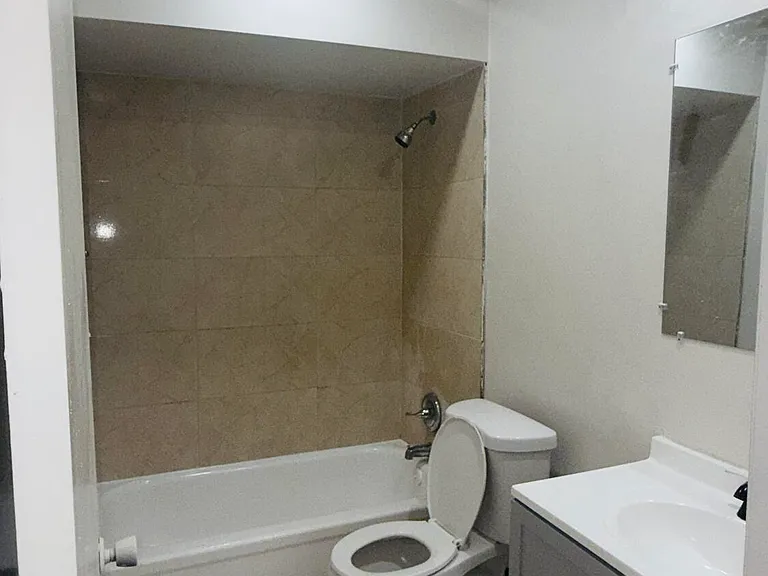 6106 Forest Hill Blvd #201 — Photo 20