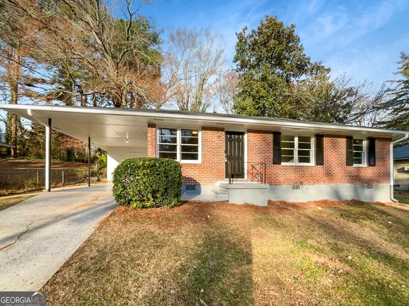 4679 Bartlett Rd, Forest Park, GA 30297