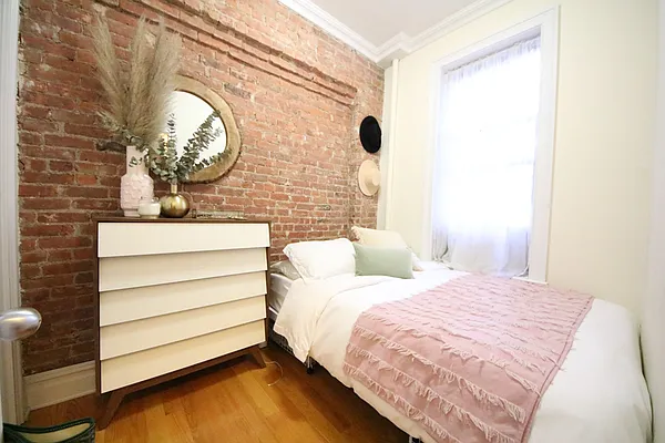Rented by (Legacy) NY Quality Living Uptown | media 21