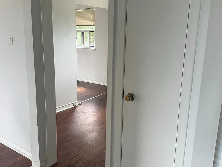 182 Ruggles Ave #3 — Photo 10