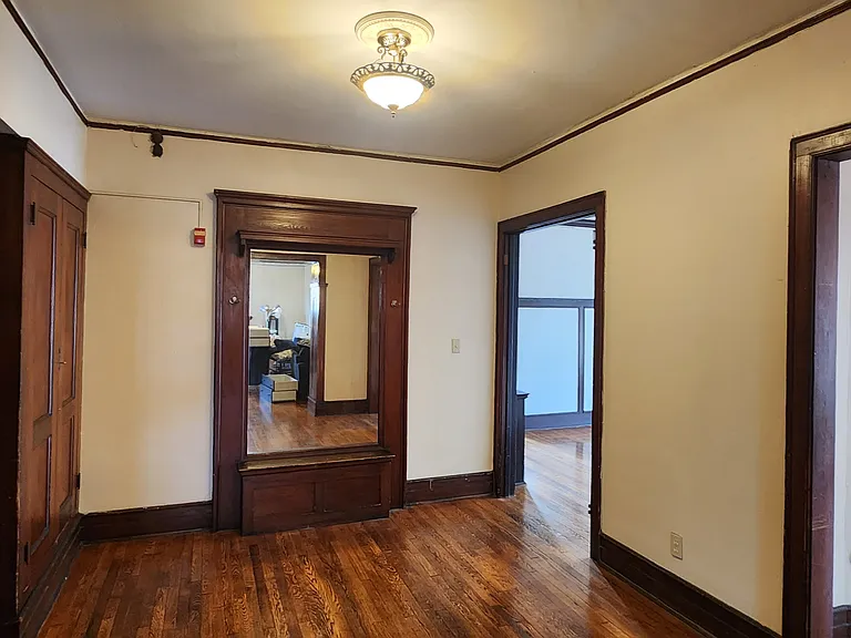 St. James Court Historic Apartments — Photo 53