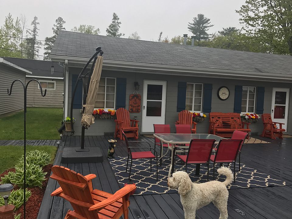 1st image of 109 8th St #1
