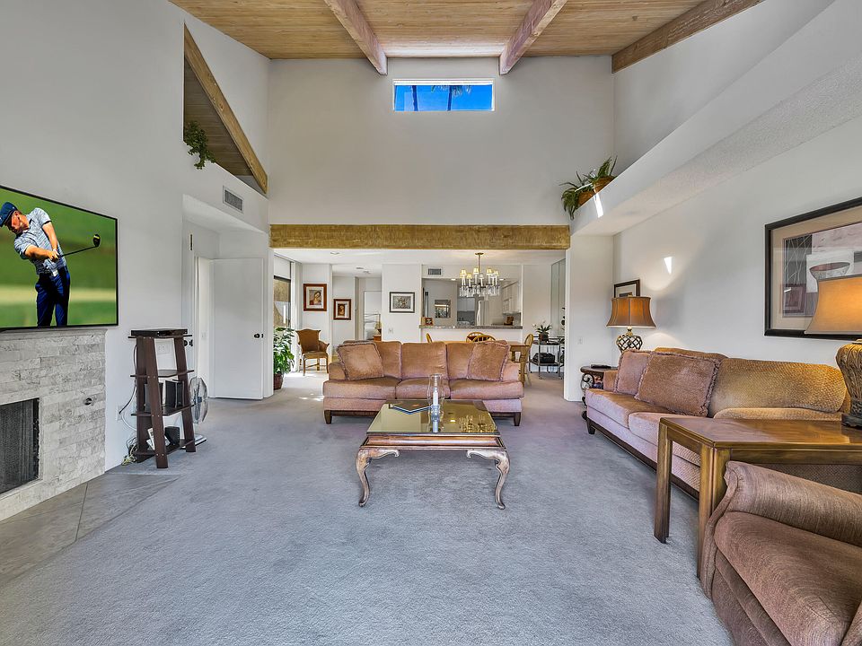 1st image of 315 Forest Hills Dr