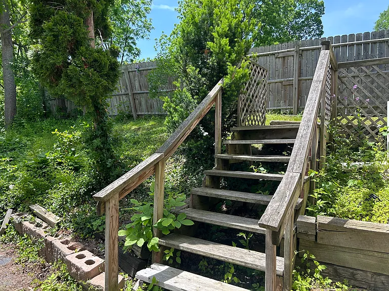2624 Watson Blvd #1 — Photo 9