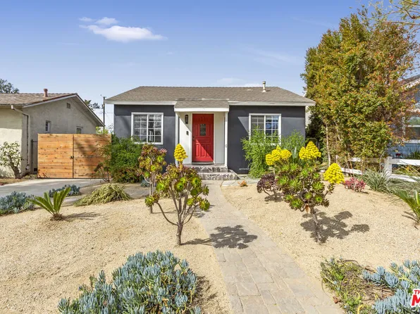217 N Beachwood Dr, Burbank, CA 91506