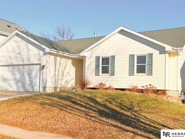 5016 NW 10th St, Lincoln, NE 68521