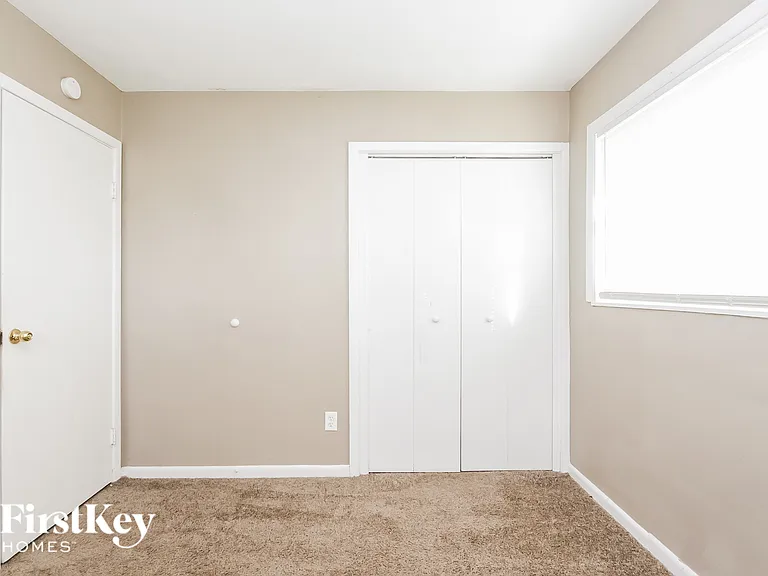 3223 Vincz Dr — Photo 12