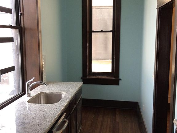 Kitchen/Breakfast nook