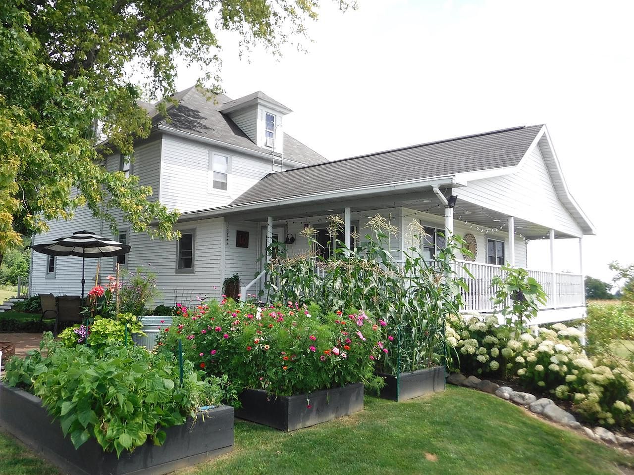 House For Sale Viebahn Street Manitowoc Wi at John Sanders blog