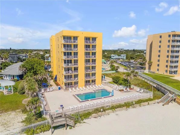 425 S Atlantic Ave #304, New Smyrna Beach, FL 32169