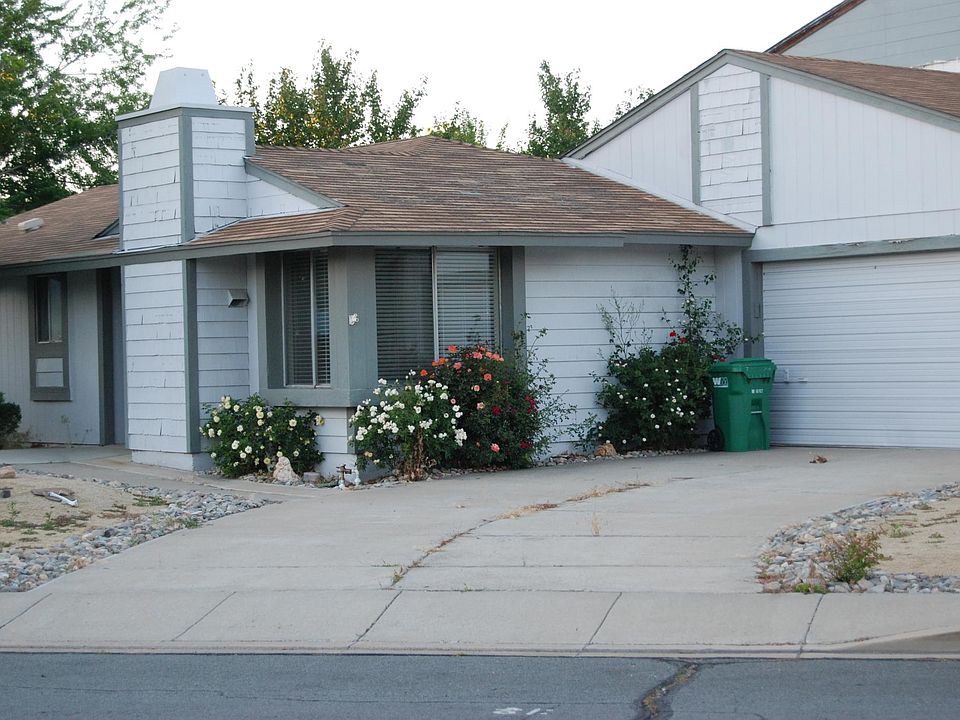 1st image of 1384 Coachman Dr