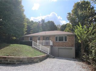 7324 Hutchinson Rd, Elizabeth, PA 15037