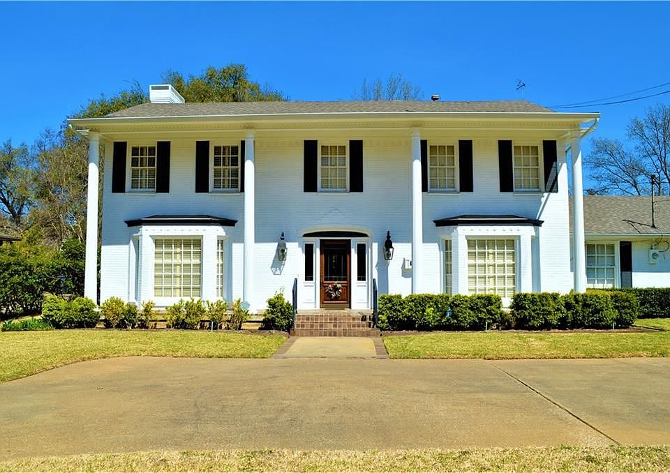 2nd image of 5569 Wenonah Dr