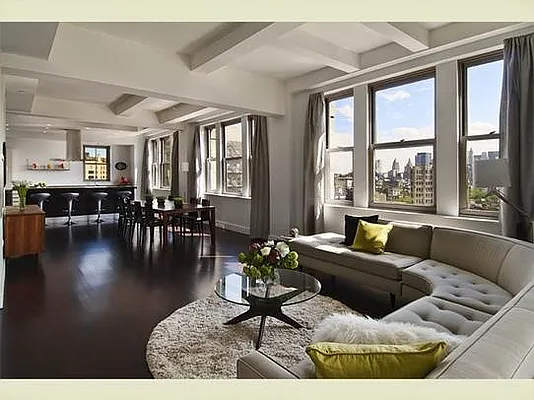 Sold by Stribling | media 15