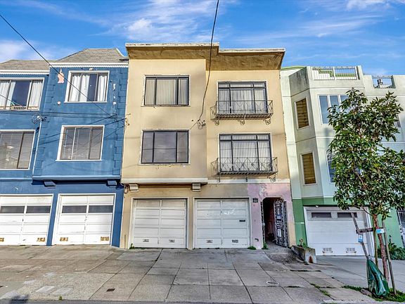 2nd image of 20 Blake St