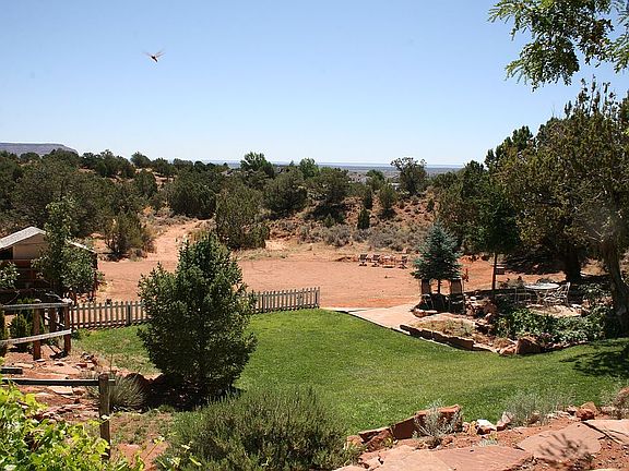 5th image of 1615 S Kanab Creek Dr