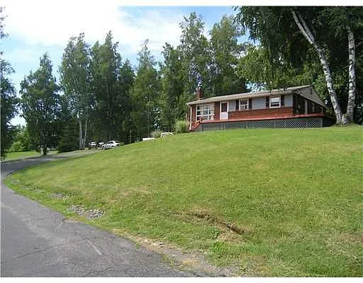 143 Willow Tree Rd photo 1