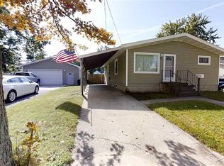 212 39th St, Bay City, MI 48708