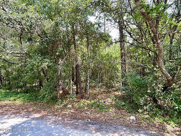 2nd image of 308 Alexander Pl Lot 15