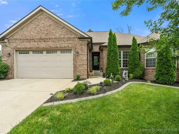 11566 Forest Hill Circle, Sellersburg, IN 47172