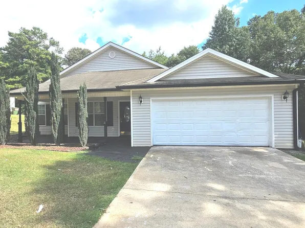 117 Crestwood Cir, Centerville, GA 31028