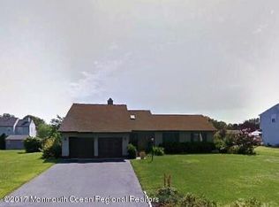 735 Victoria Ct, Vineland, NJ 08361