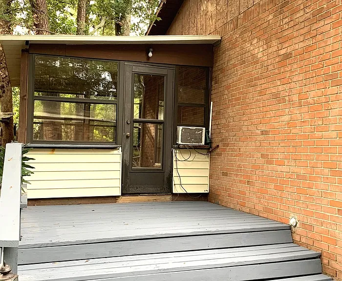 1326 Hamilton St — Photo 21