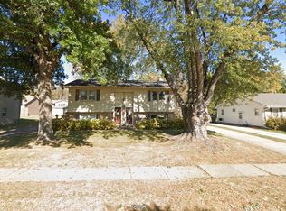 4711 Valdez Dr, Des Moines, IA 50310