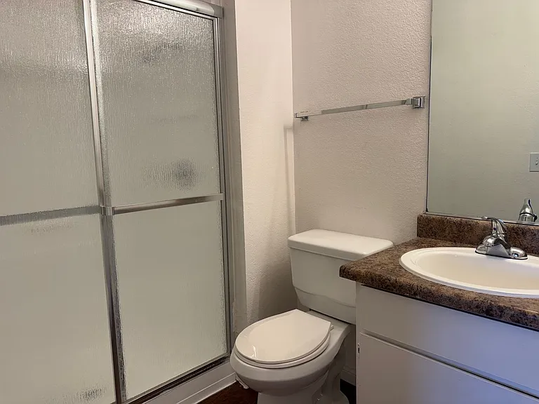 Corona Pointe Resort — Photo 143