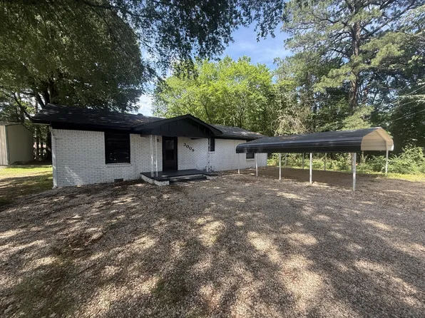 3009 E 42nd St, Texarkana, AR 71854