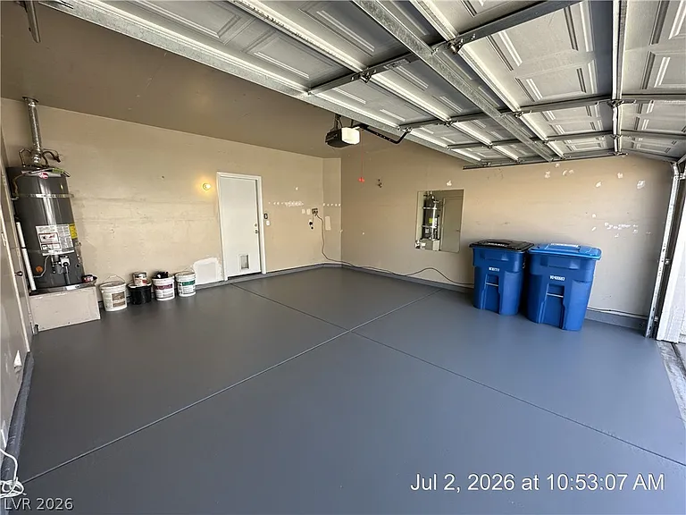 122 McLaren St — Photo 43