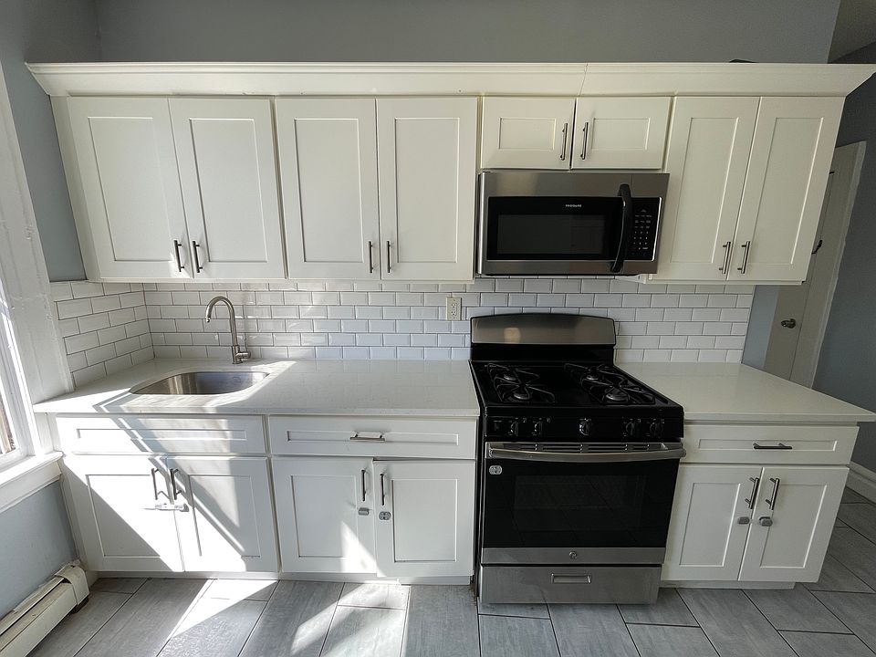 1st image of 67-69 Fabyan Pl #1A