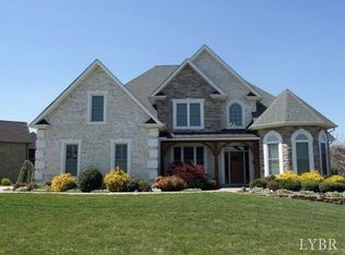 1456 Farmington Dr, Forest, VA 24551