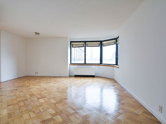 3rd image of 415 E 37th St APT 7D