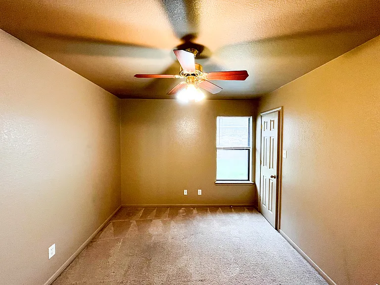 1305 Nicholas Cir #A — Photo 27