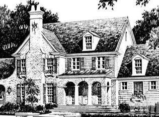 2704 Manning Pl, Raleigh, NC 27608