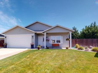 4705 Phoenix Ln, Pasco, WA 99301