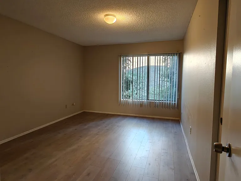 1517 E Garfield Ave #54 — Photo 9